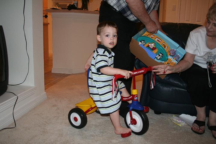Grant's 2 year birthday161.JPG